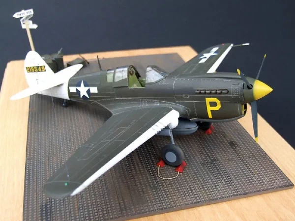 Curtiss P-40N Warhawk